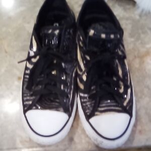 Converse Zebra Print Sneakers With Sequin Sz 6.5